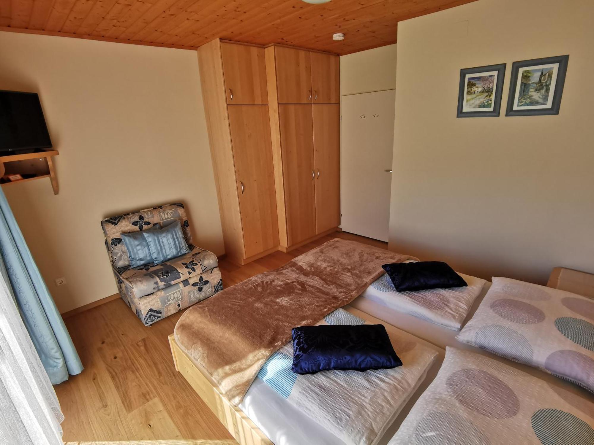 Pension & Ferienwohnung Sonnleiten Gnesau Екстериор снимка