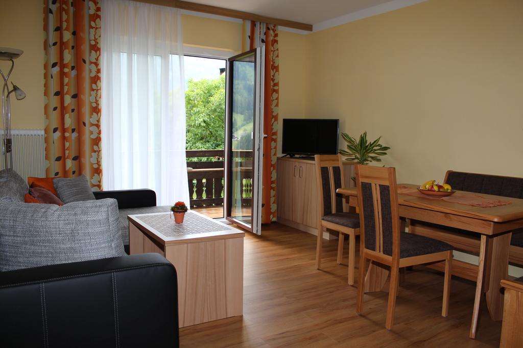 Pension & Ferienwohnung Sonnleiten Gnesau Стая снимка